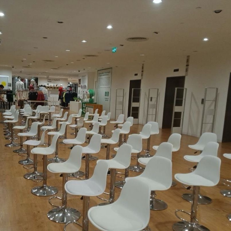 Cho thuê bàn ghế Bar - Bàn Cocktail sang trọng