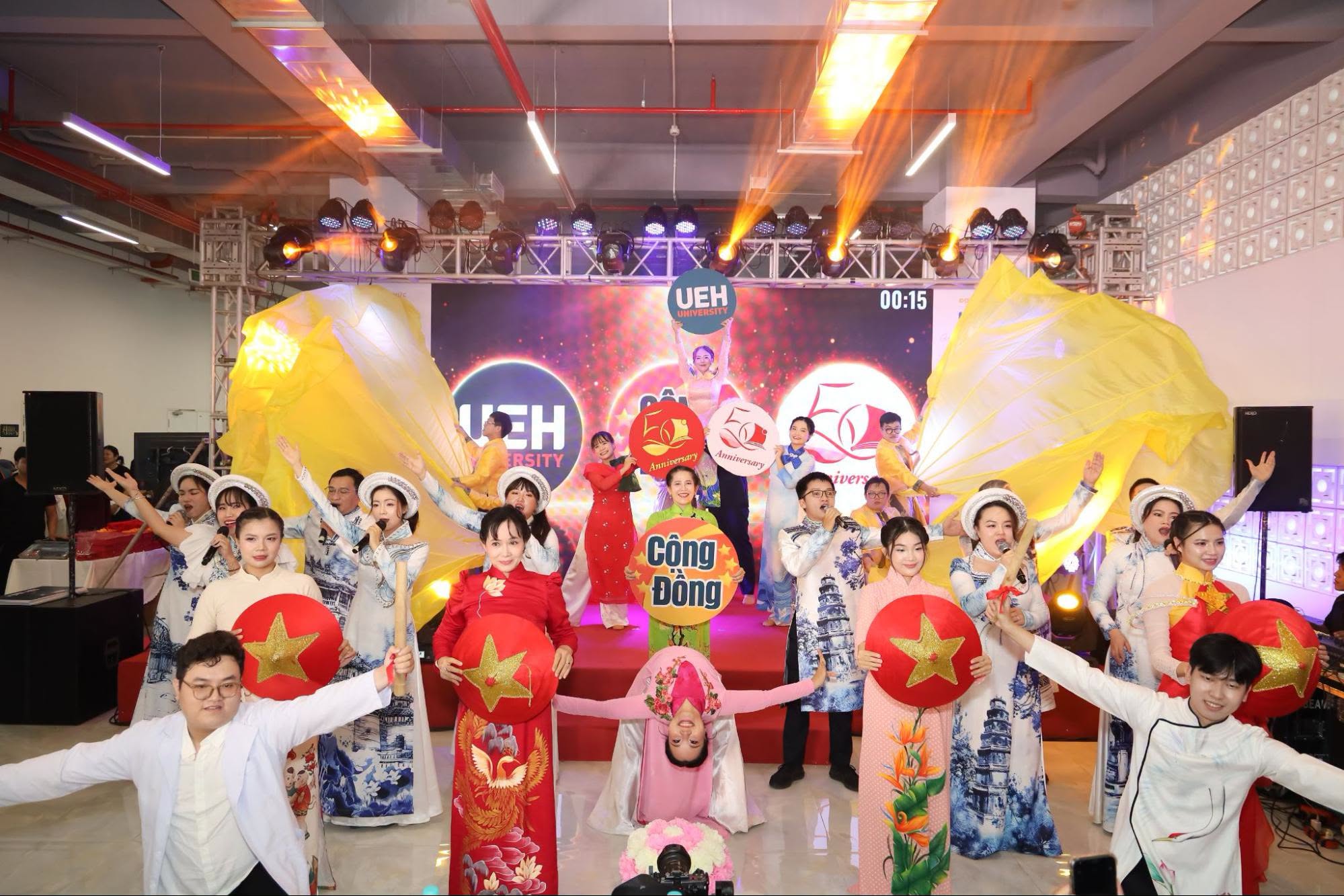 cho-thue-am-thanh-anh-sang-san-khau.jpeg